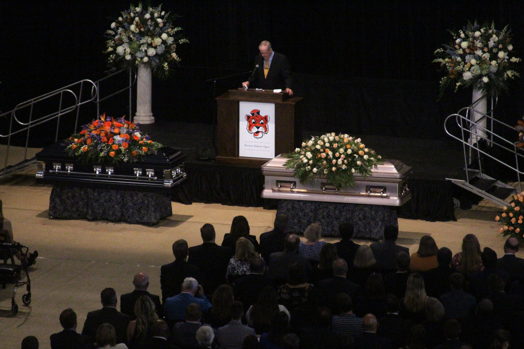 A community remembers Rod and Paula Bramblett at their memorial service